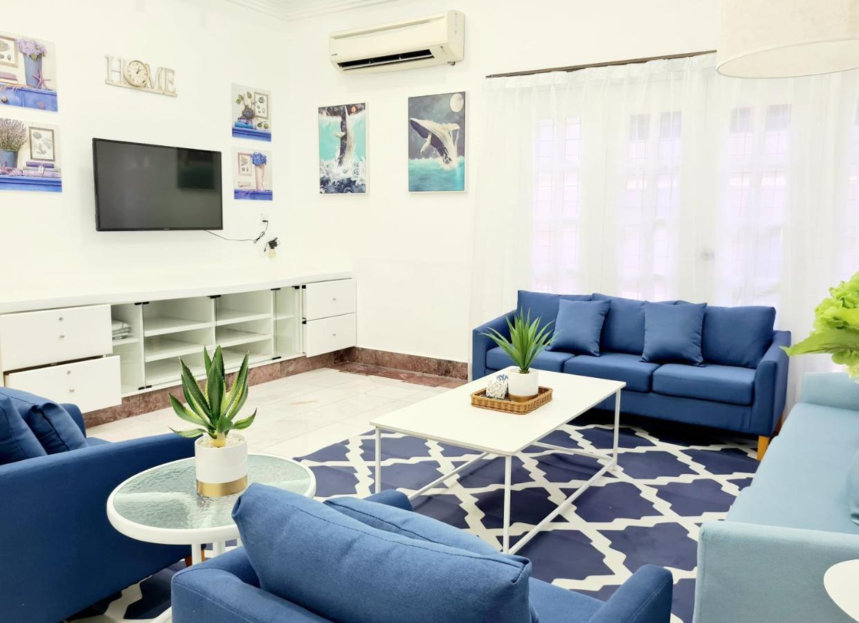 527 Beachhouse L 5 Bedroom With Swimming Pool - 3Min Walk To The Beach Tanjung Bungah  Exterior foto