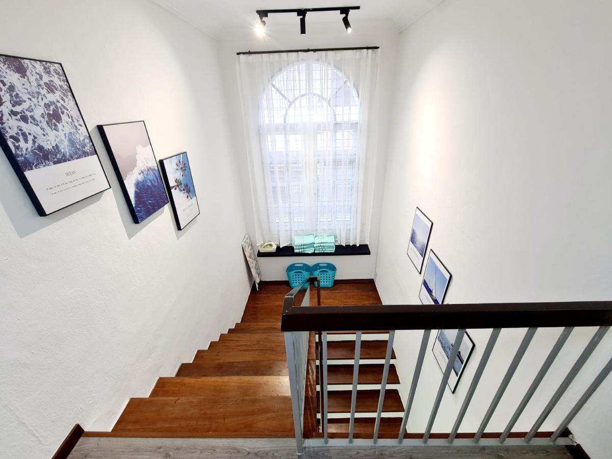 527 Beachhouse L 5 Bedroom With Swimming Pool - 3Min Walk To The Beach Tanjung Bungah  Exterior foto