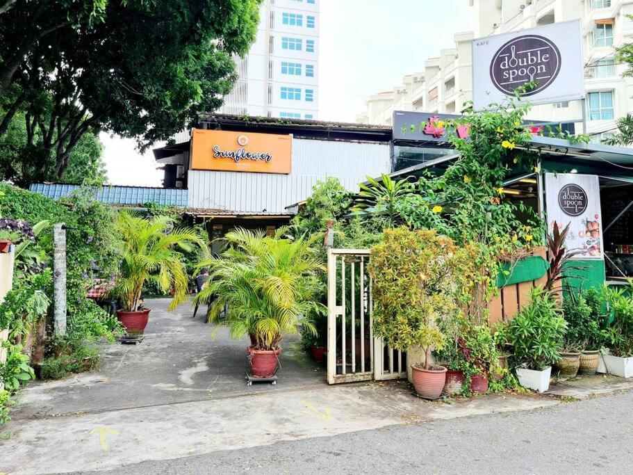 527 Beachhouse L 5 Bedroom With Swimming Pool - 3Min Walk To The Beach Tanjung Bungah  Exterior foto
